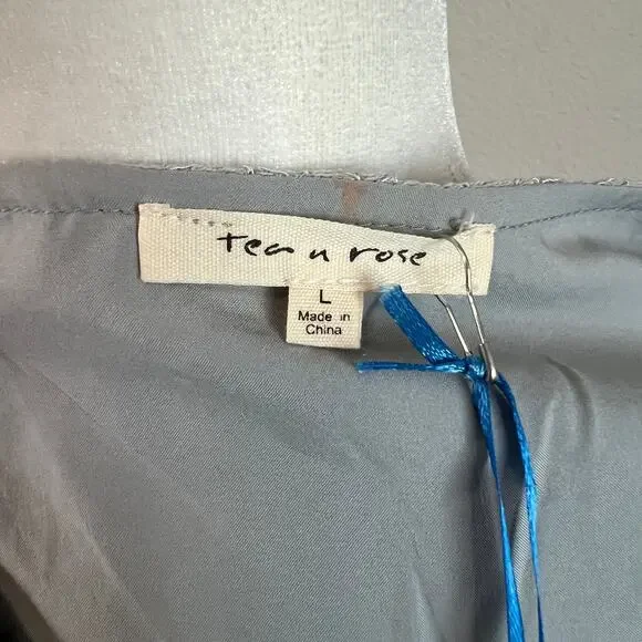 New Tea N Rose Maxi Dress Women's L Blue Gray Lace Flutter Sleeve Boho Chic - Picture 8 of 8